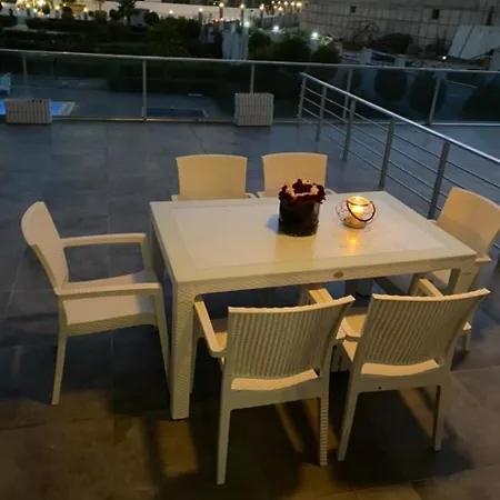 Apartament One-bedroom With A Very Big Terrace *